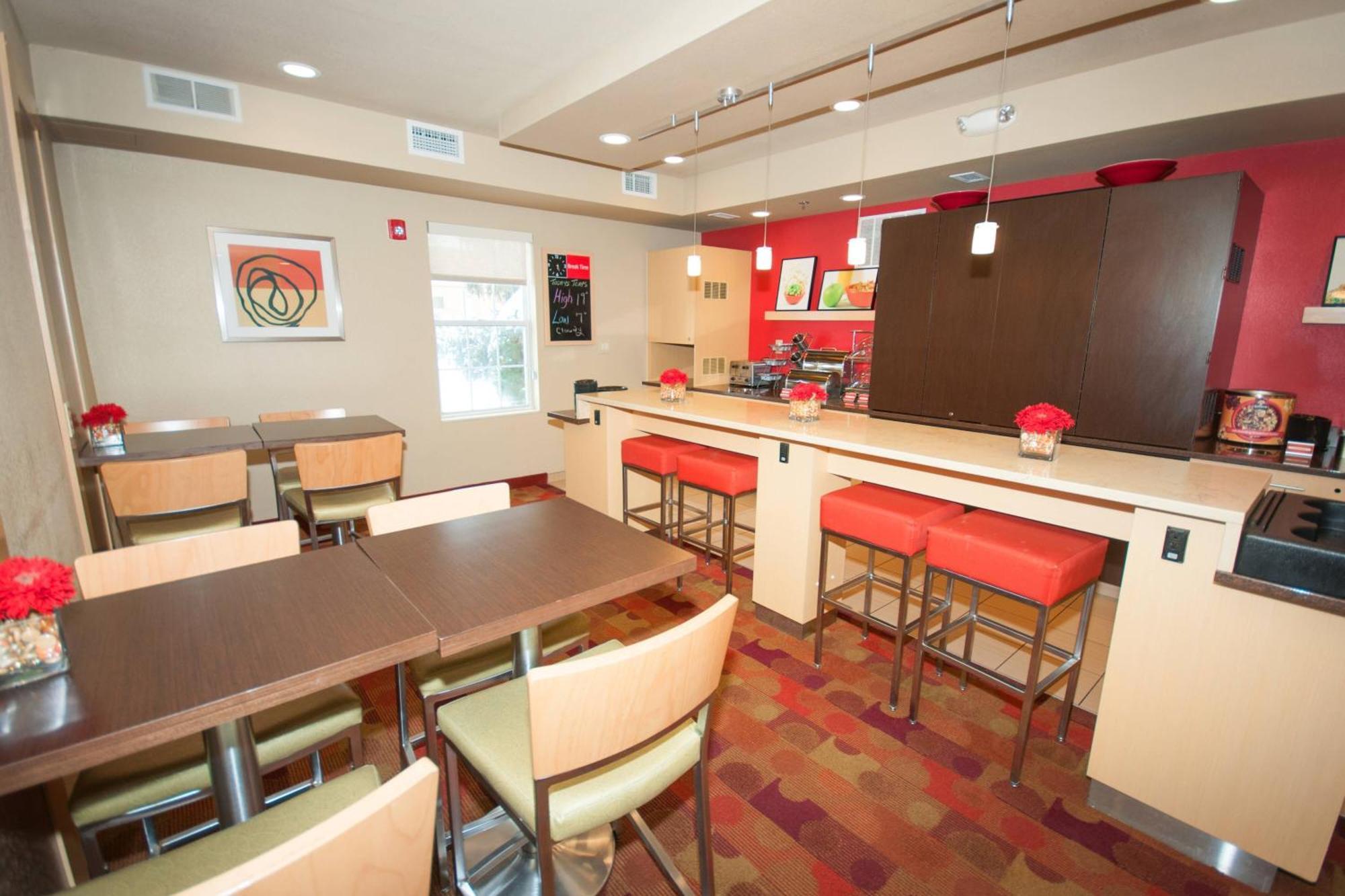 Towneplace Suites Columbus Airport Gahanna Εξωτερικό φωτογραφία